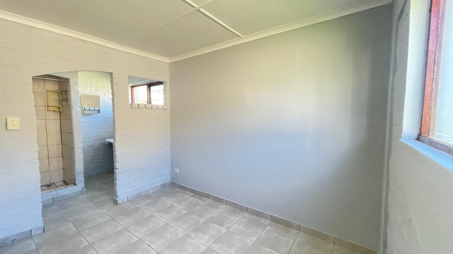 2 Bedroom Property for Sale in Cambridge Eastern Cape